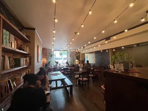 Cafe Aunja