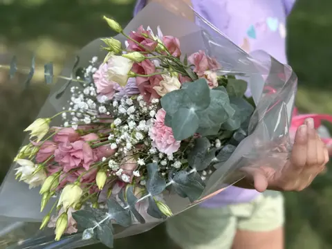 Freesia florist (online store)