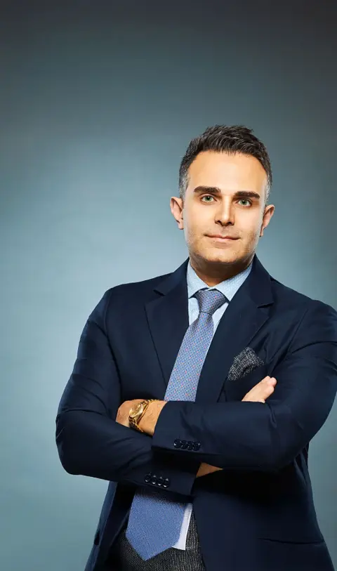 Dr. Ali Izadpanah