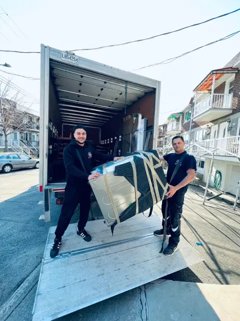 Déménagement Panneton & Panneton Moving Services Montreal