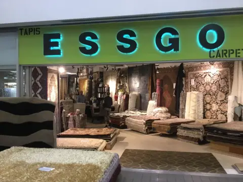 TAPIS ESSGO CARPETS & RUGS