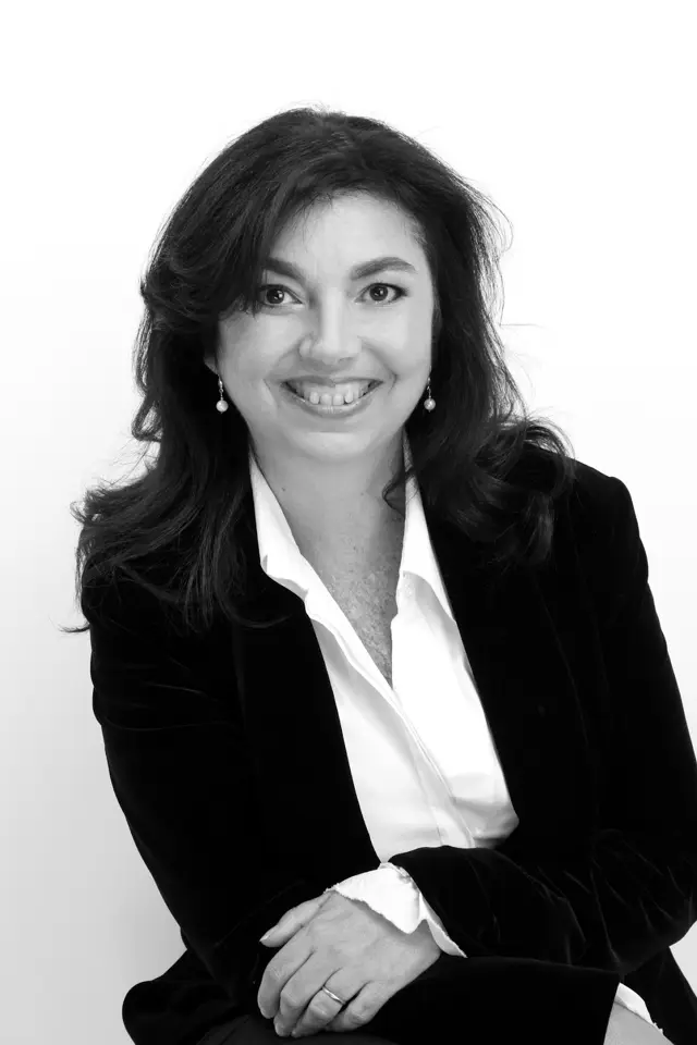 Claudia Gomes (RE/MAX 3000)
