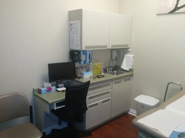 Dr. Sanaz Zarinehbaf (Vaughan Pain Clinic)