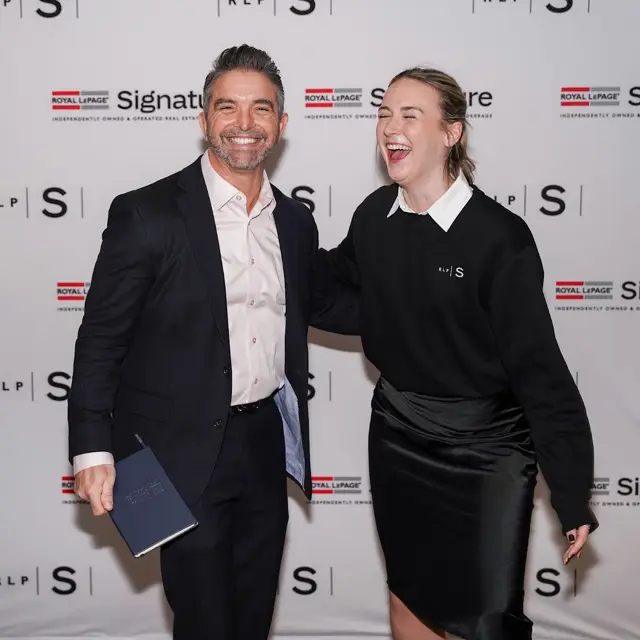 Jinous Azhin — Royal LePage Signature