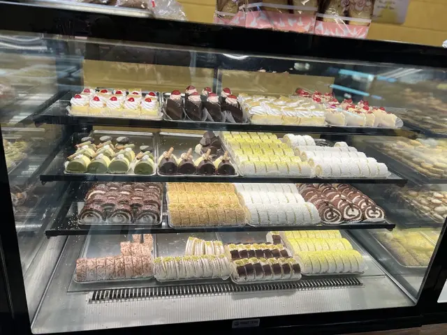 Natalie Bakery